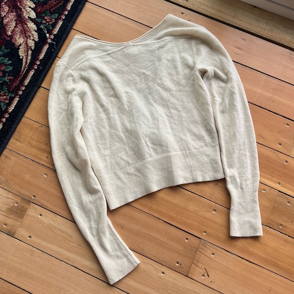 Club Monaca 100% Cashmere Cardigan - Picture 3 of 6